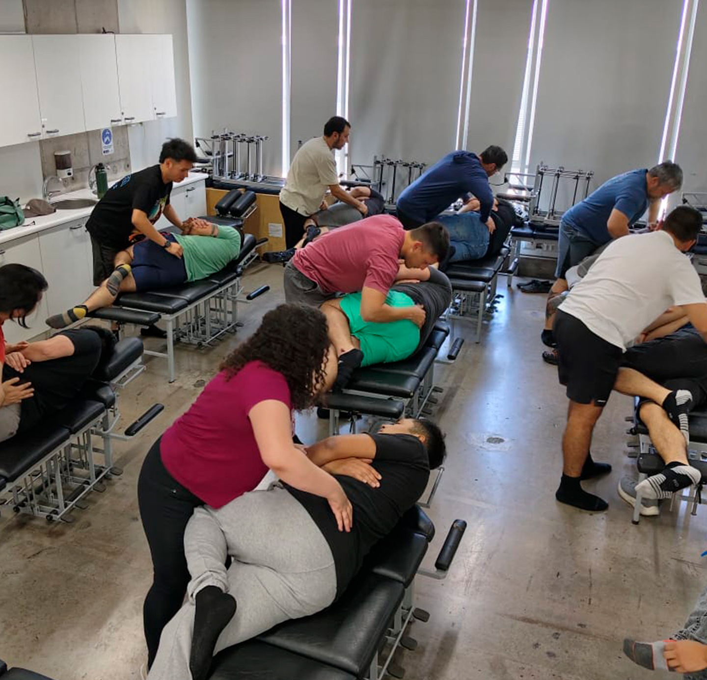 Chiropractic students at Universidad Central